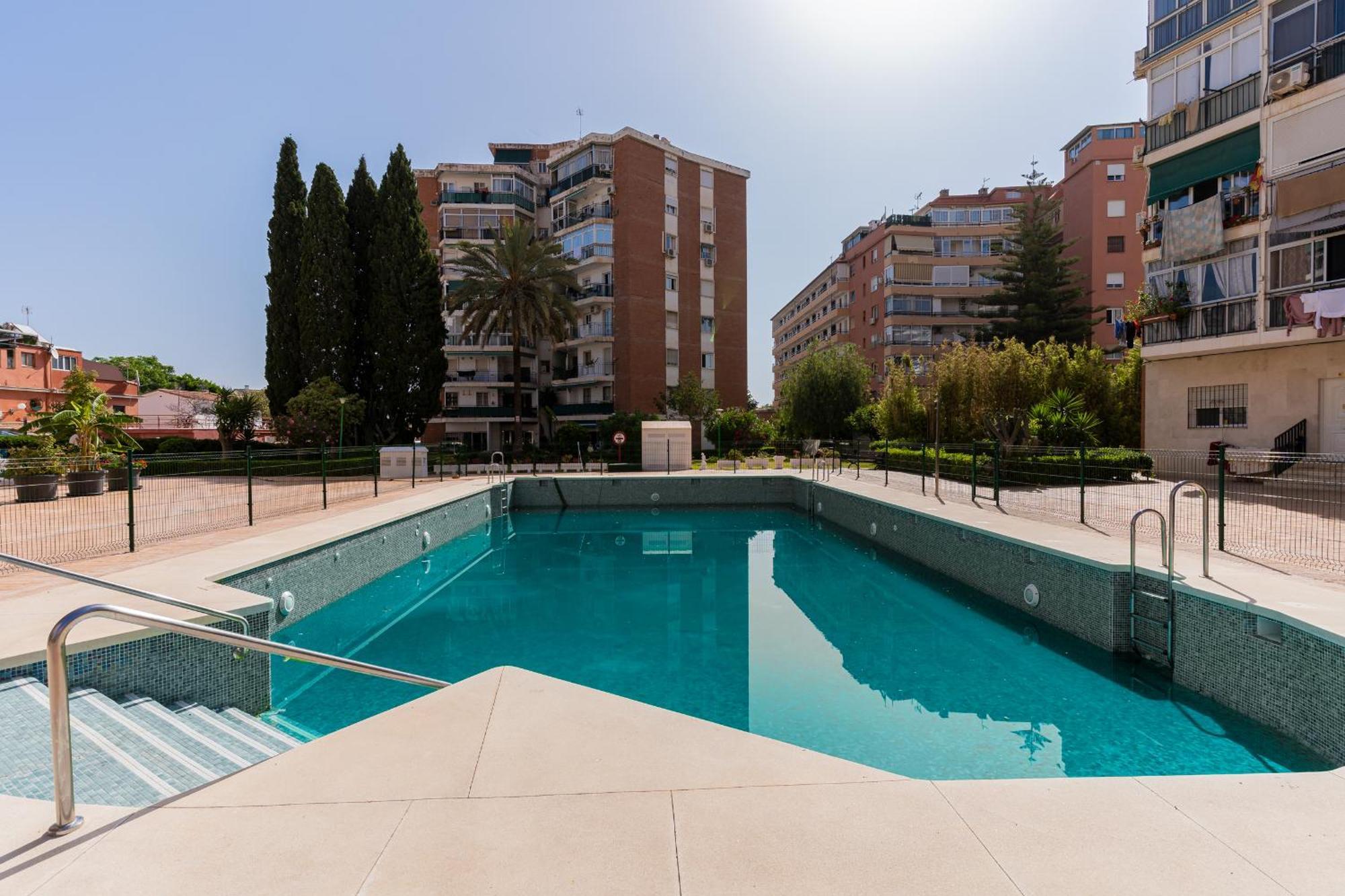 Monko Las Estrellas Torremolinos Luaran gambar